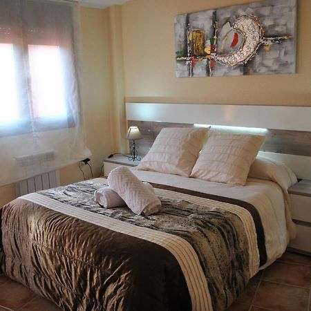 Apartamentos Turisticos Dulcinea Las Ventas con Pena Aguilera Exterior foto