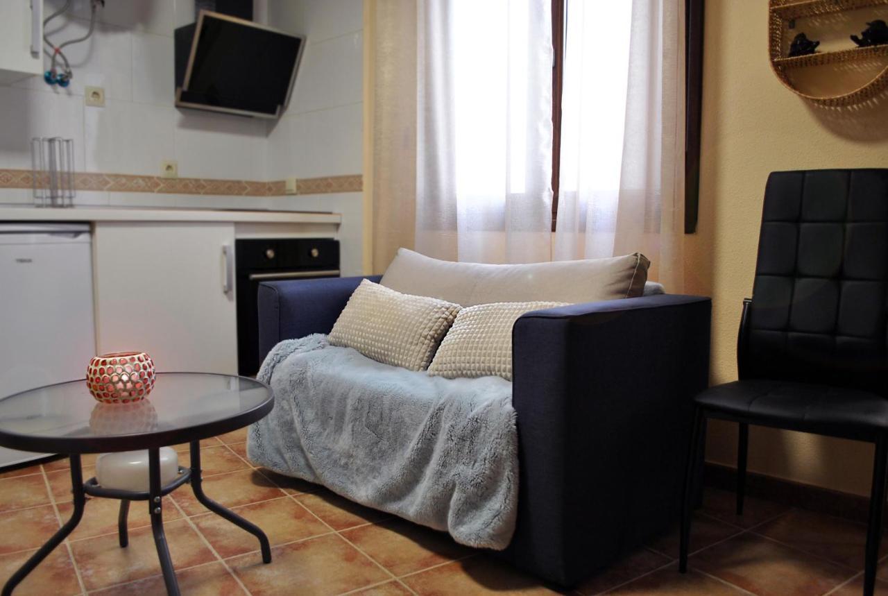 Apartamentos Turisticos Dulcinea Las Ventas con Pena Aguilera Exterior foto